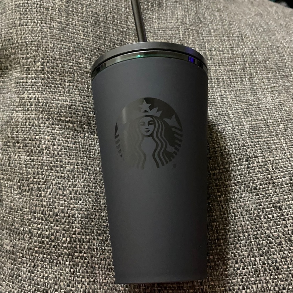 NEW!! Starbucks Black 16oz. Matte Tumbler.